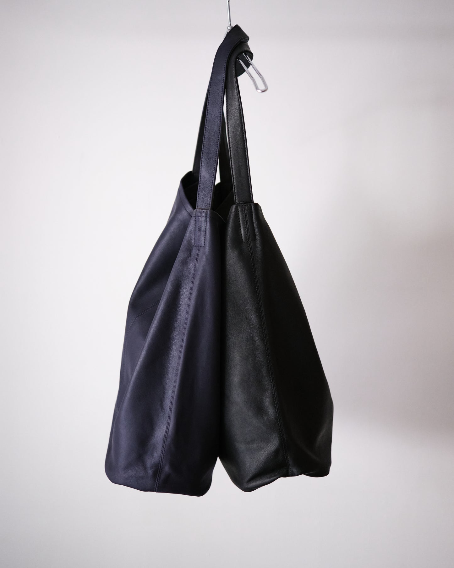 MORPHEE CYLINDER-L / BLACK / NAVY