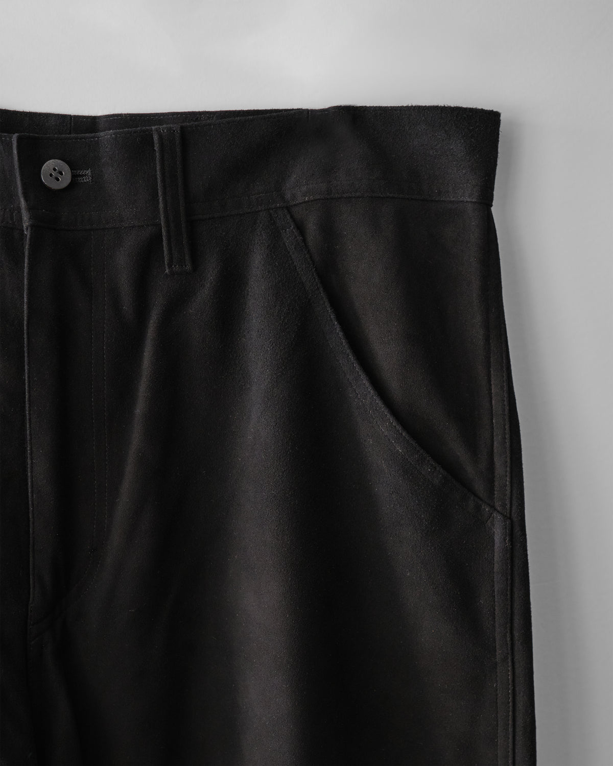 Cale SHEEP SUEDE PANTS / BLACK