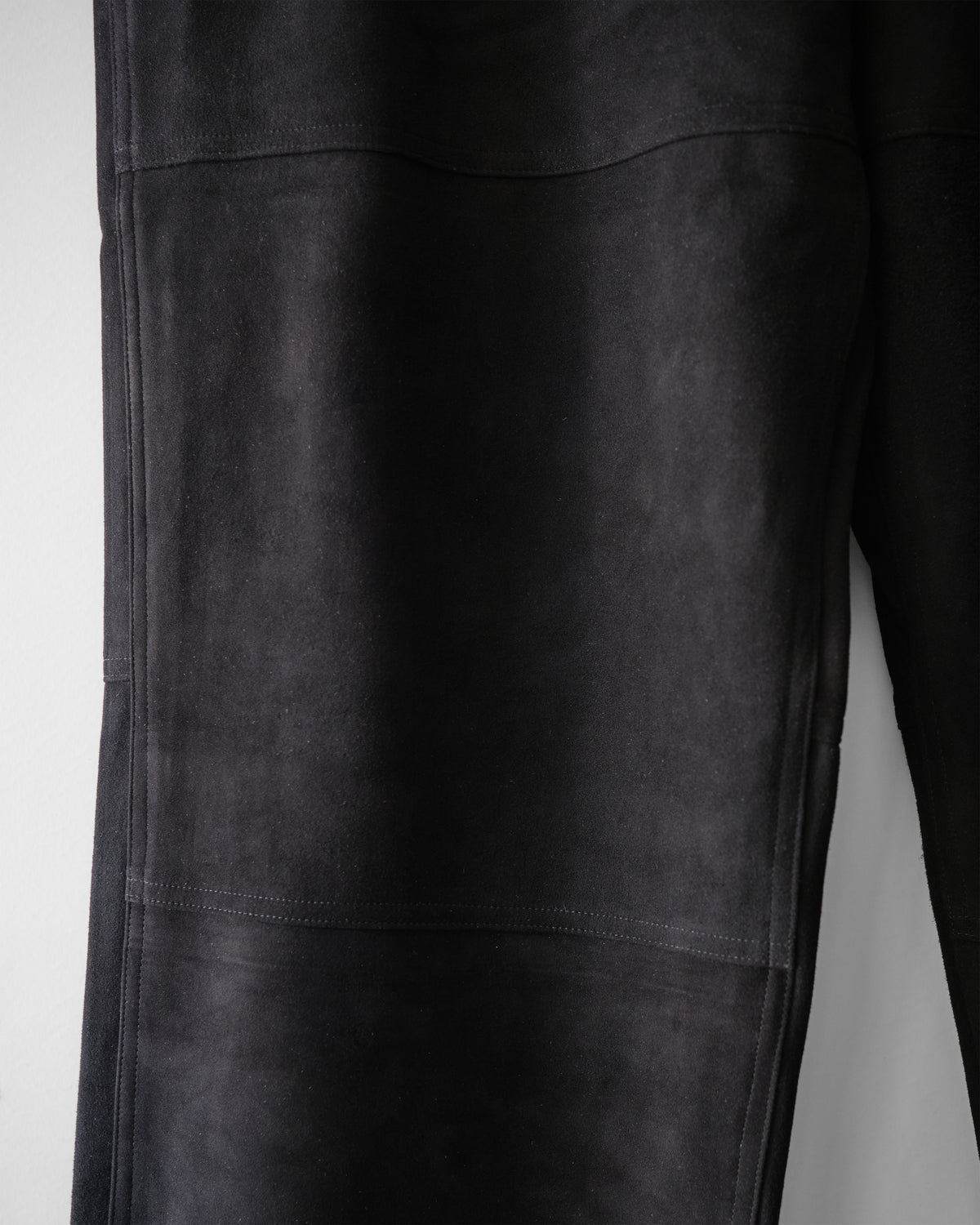Cale SHEEP SUEDE PANTS / BLACK