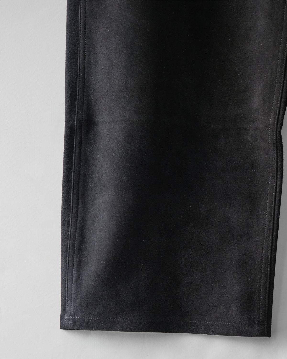Cale SHEEP SUEDE PANTS / BLACK