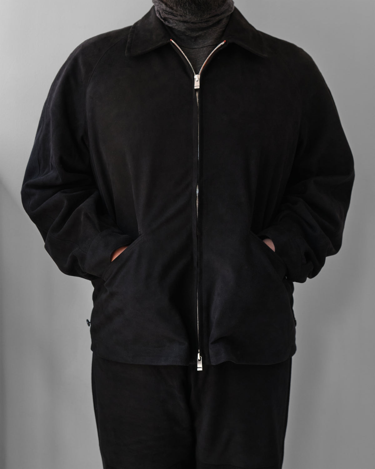 Cale SHEEP SUEDE ZIP BZ / BLACK