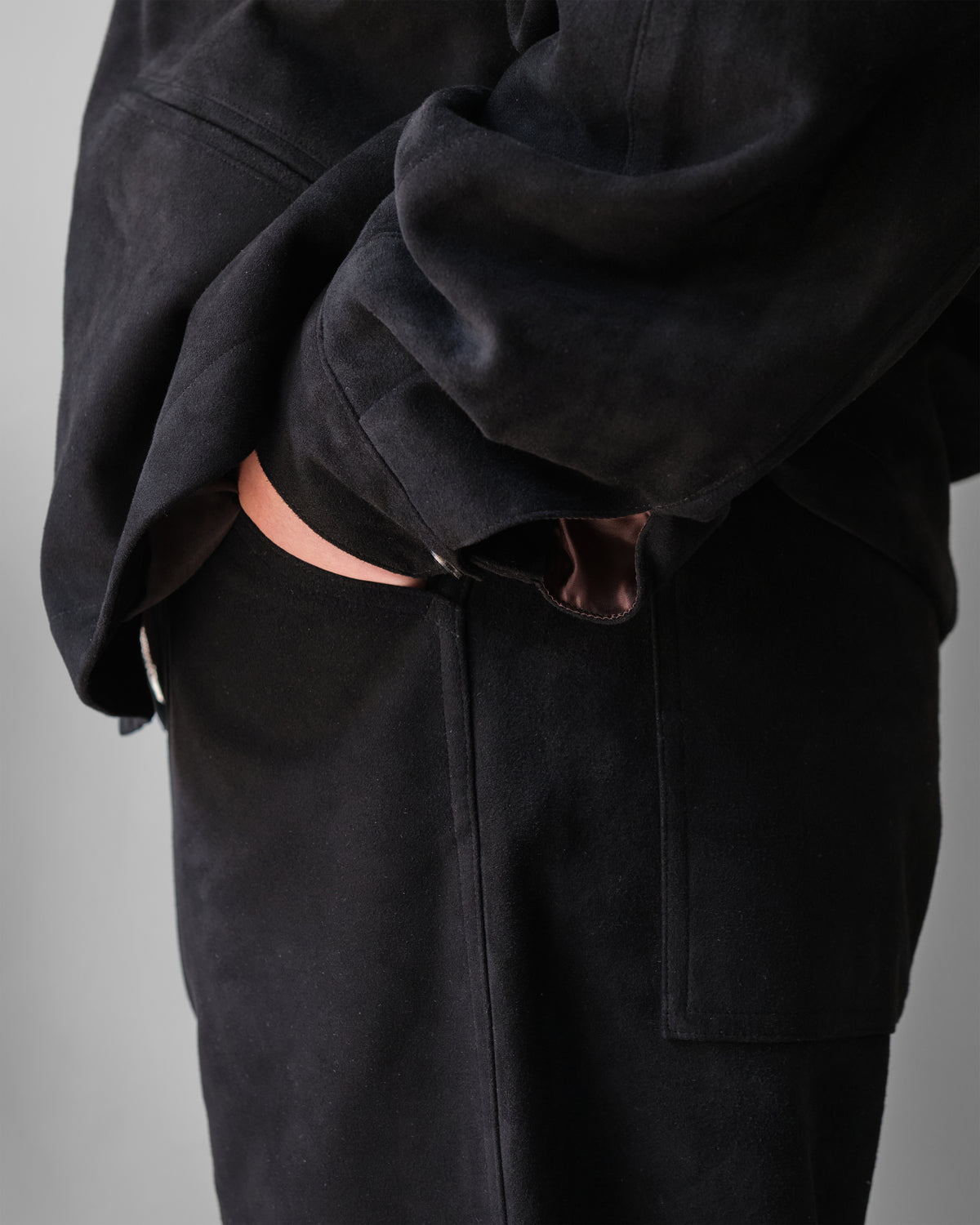 Cale SHEEP SUEDE PANTS / BLACK