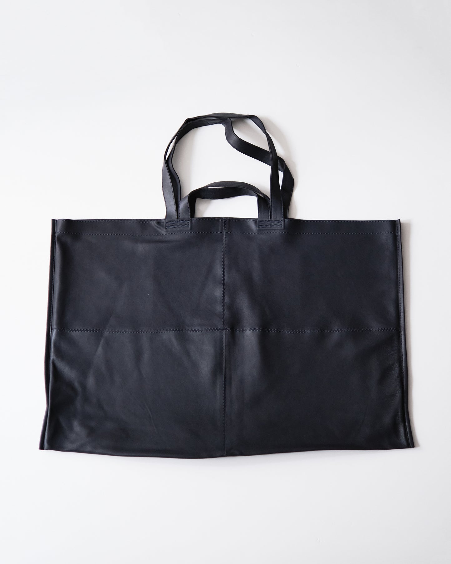 MORPHEE  MAGNUM TOTE （MAG SIZE） /  NAVY