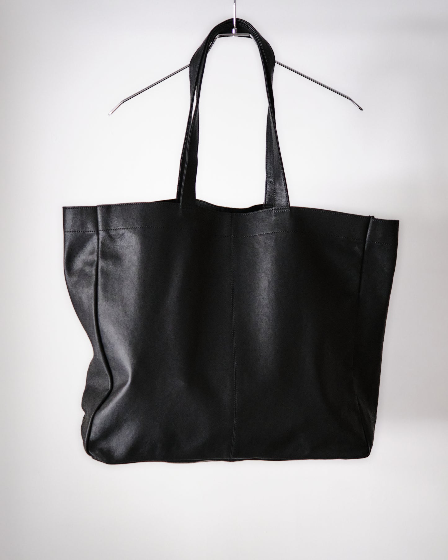 MORPHEE  PET BOTTLE TOTE  / BLACK