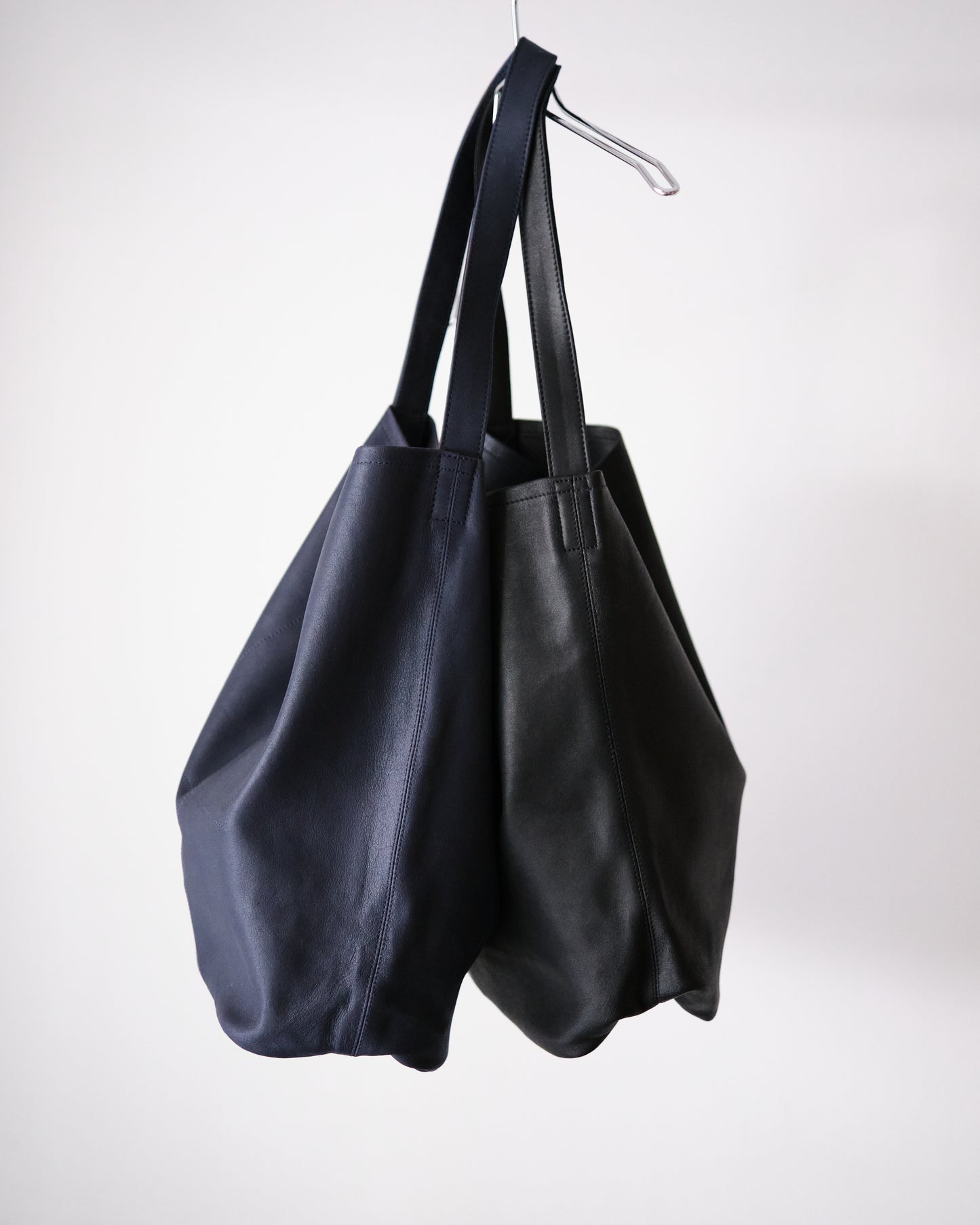 MORPHEE  CYLINDER-M / BLACK / NAVY